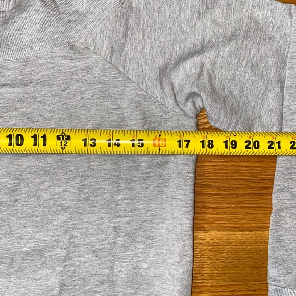 Lulus‎ Womens XS Gray sweatshirt - Picture 9 of 10